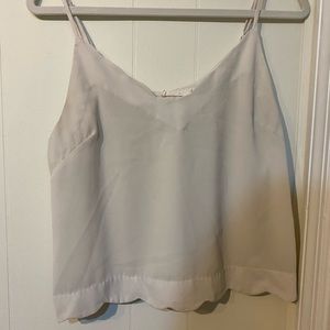 Scalloped tank